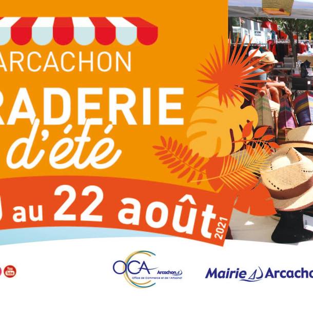 Braderie d'été à Arcachon